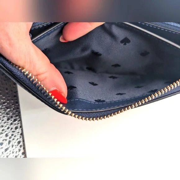 ❌SOLD❌Kate ♠️ Spade Camel Wallet - Picture 4 of 8